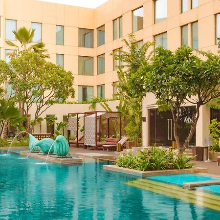 Hyatt Pune Dış mekan fotoğraf The pool at the hotel