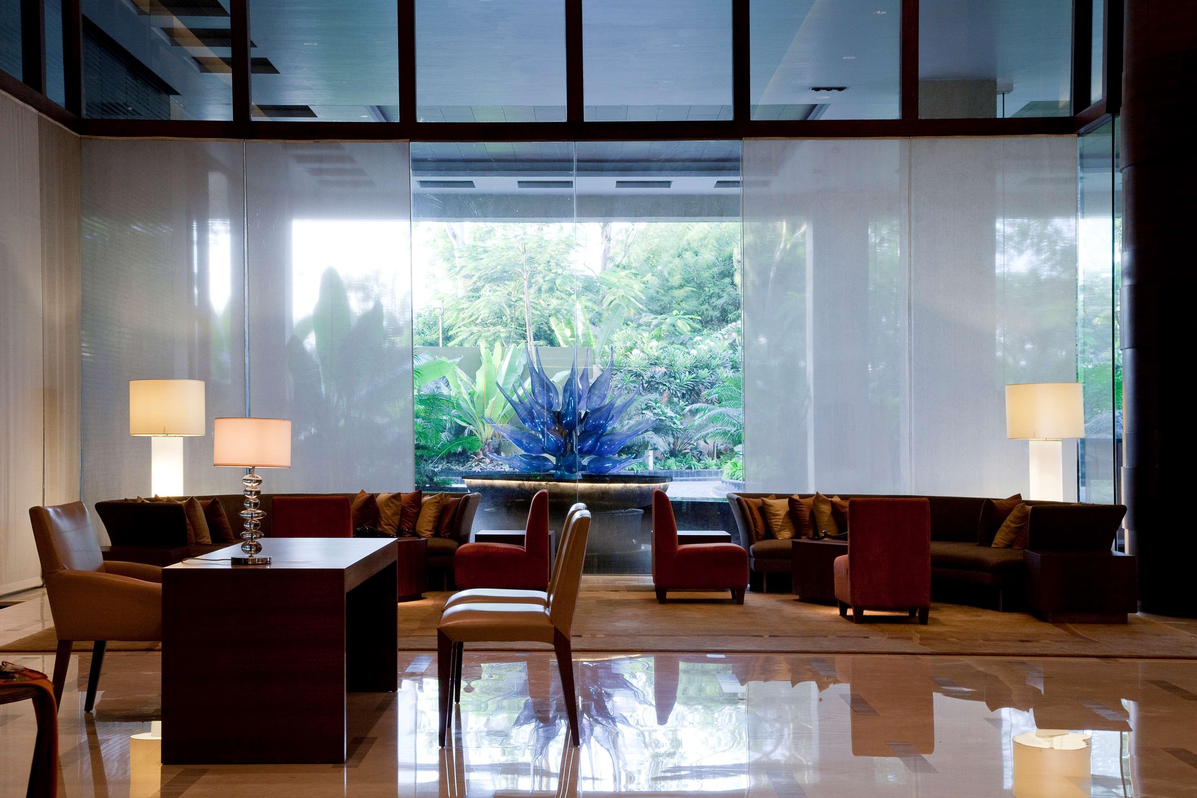 Hyatt Pune Dış mekan fotoğraf The lobby of the hotel