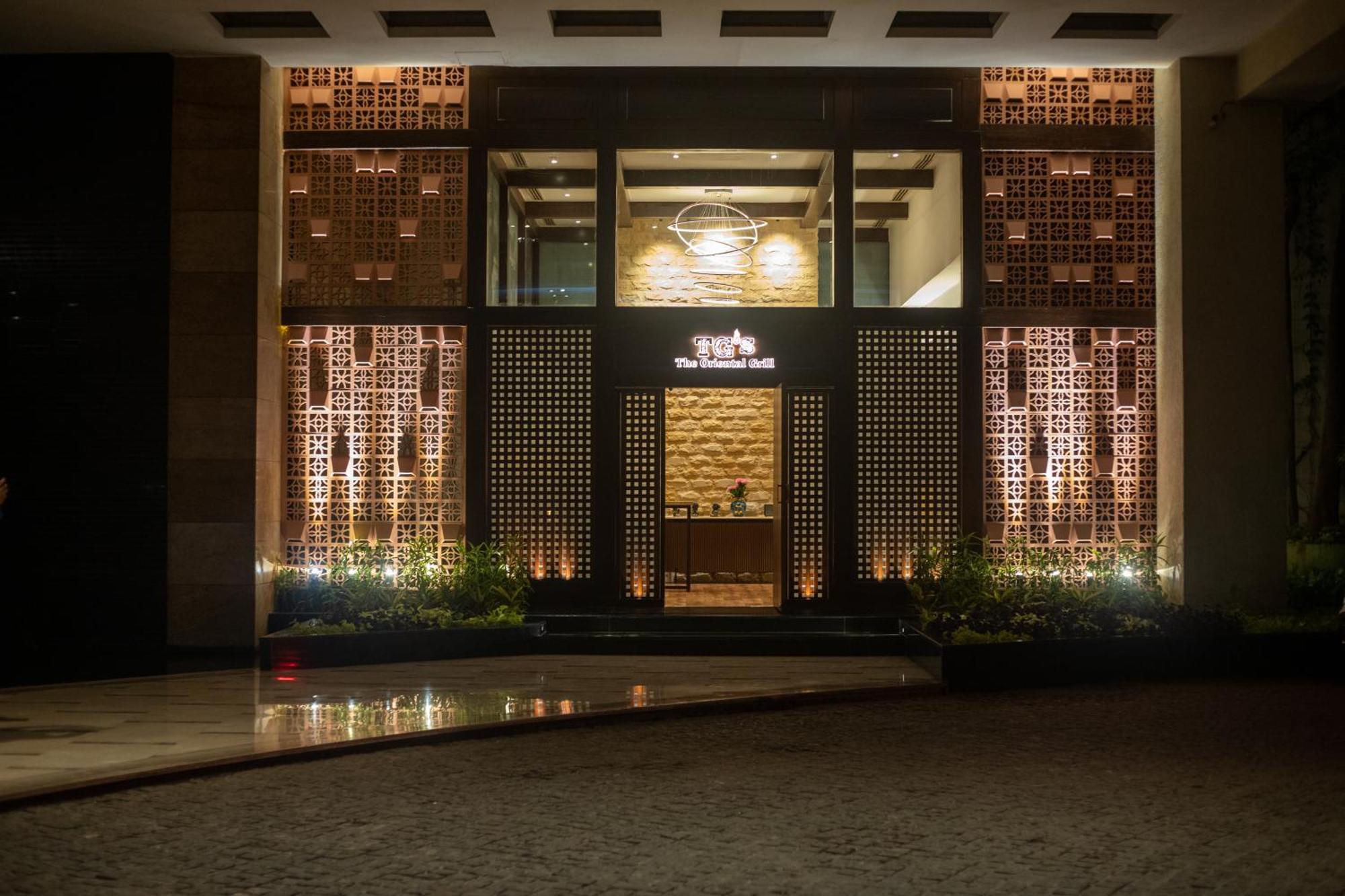 Hyatt Pune Dış mekan fotoğraf The Oberoi, Mumbai
